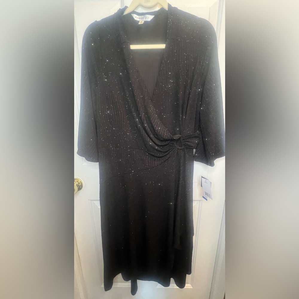 Robbie Bee Black Wrap Dress and 3/4 Sleeves